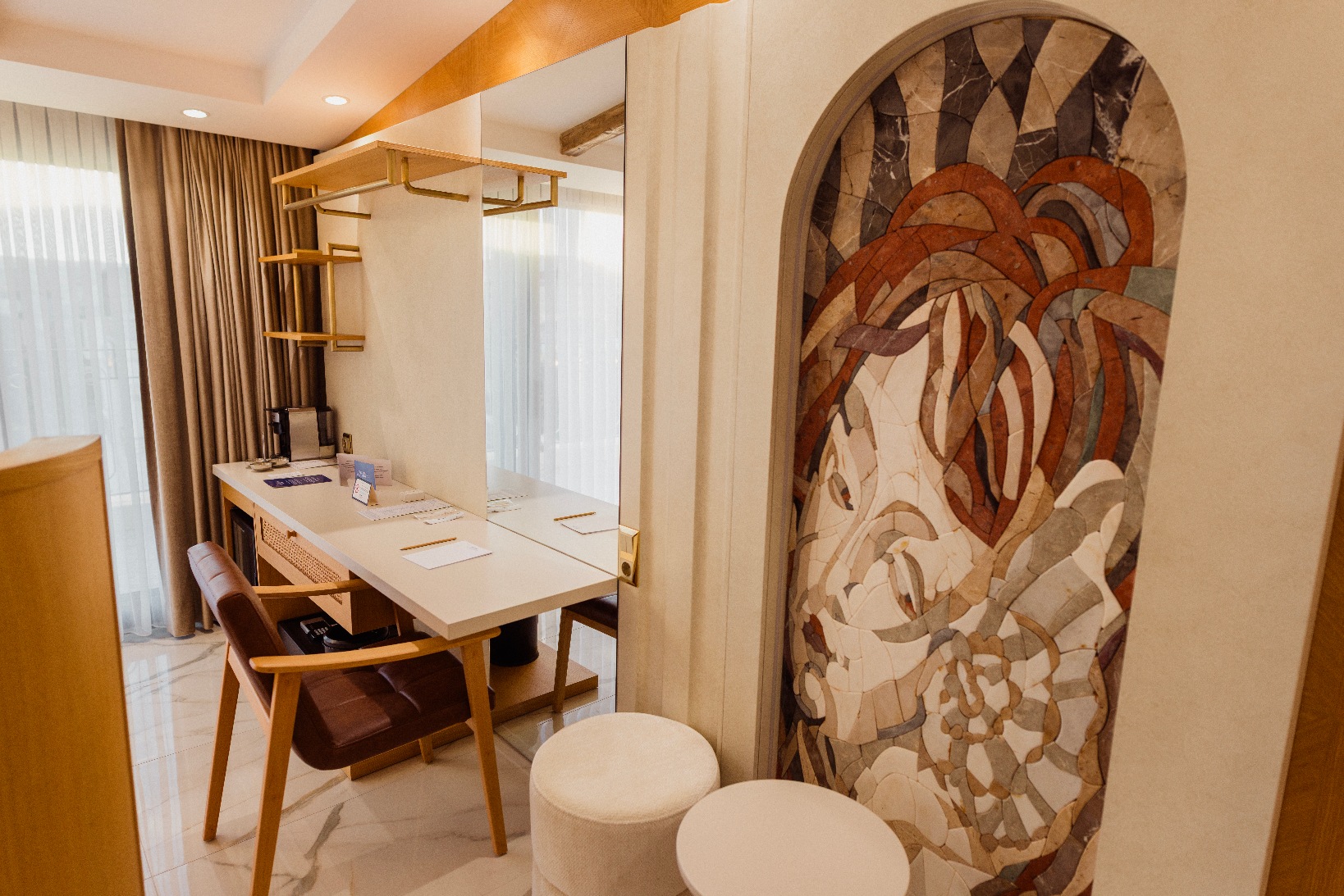 Deluxe Oda Balkonlu, Şömineli ve Jakuzili